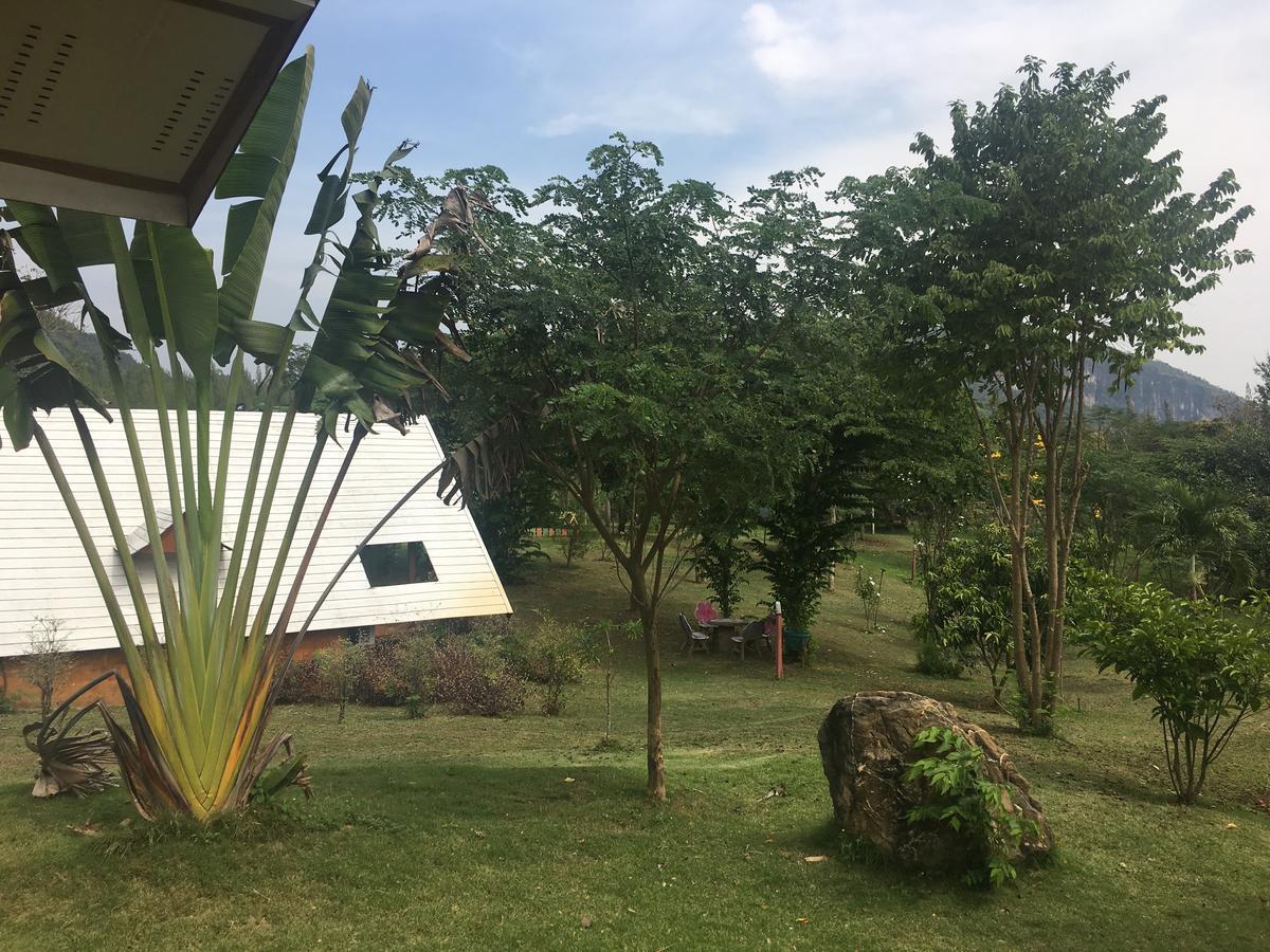 Hotel Kum Nangpaya Kaeng Kachan Zewnętrze zdjęcie