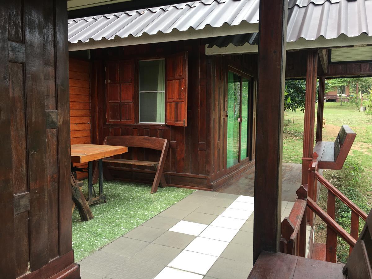 Hotel Kum Nangpaya Kaeng Kachan Zewnętrze zdjęcie