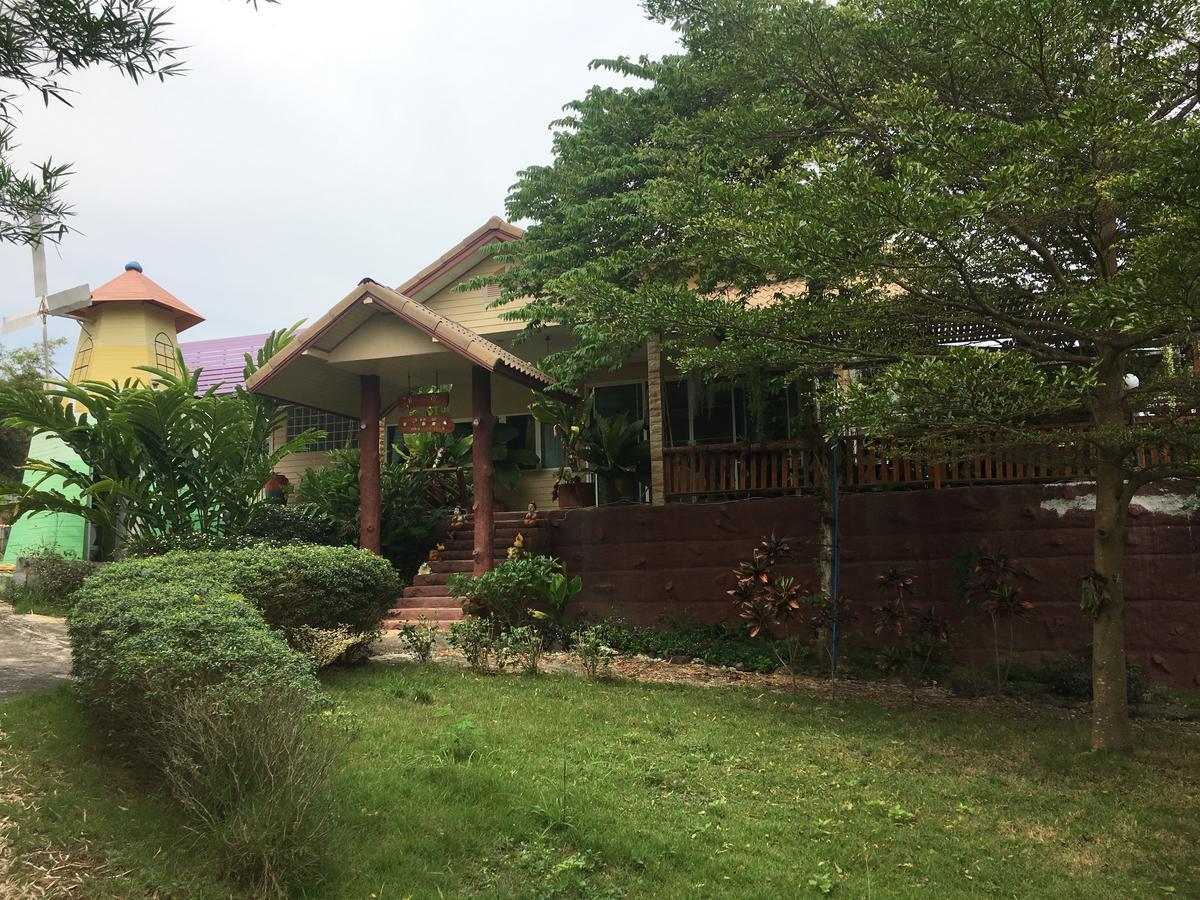 Hotel Kum Nangpaya Kaeng Kachan Zewnętrze zdjęcie